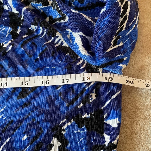 Woman’s Chico Blue and Black Open Cardigan Sweater Size 2 - Picture 3 of 5